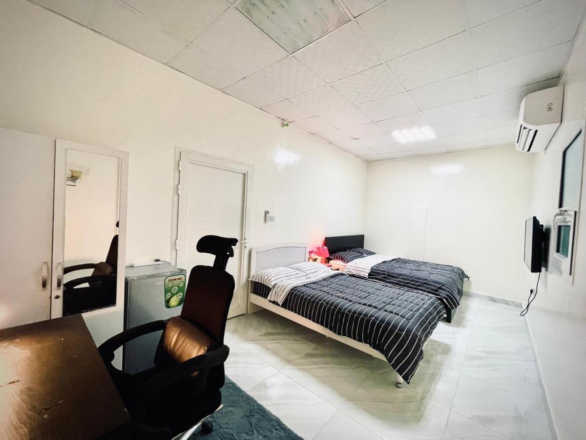 Private 2Bedroom Villa With T&B And Kitchenette Near Abu Dhabi International Airport ภายนอก รูปภาพ
