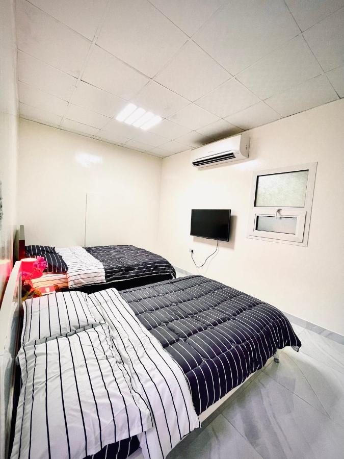Private 2Bedroom Villa With T&B And Kitchenette Near Abu Dhabi International Airport ภายนอก รูปภาพ